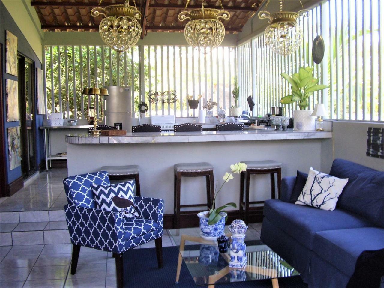 Casa Sophia 3 Listings Apartment 1 Or Apartment 2 Separately Or Apt 1 And 2 Together All With Fo Internet Guápiles Εξωτερικό φωτογραφία